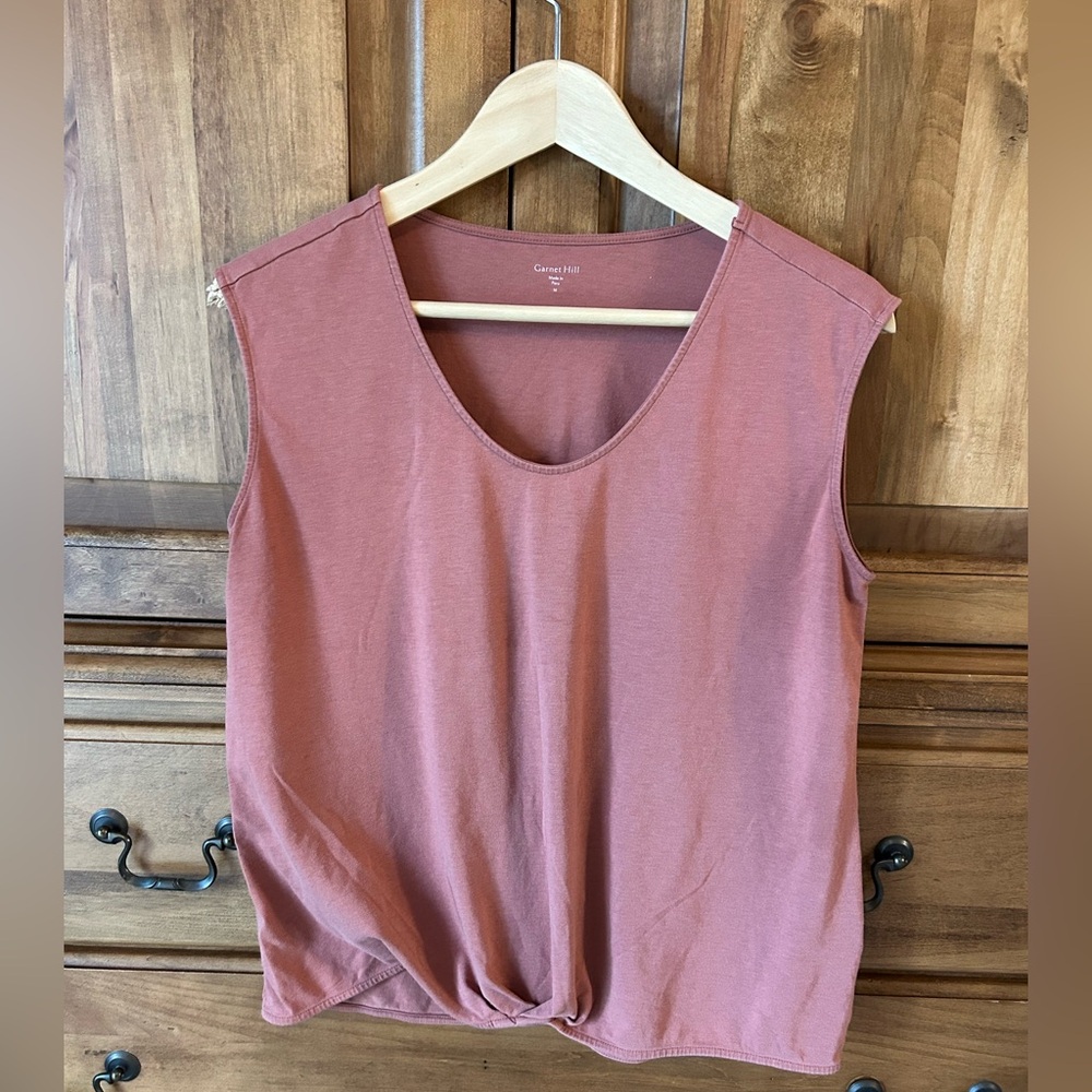 Garner Hill twist-detail T-shirt Top, Sz M